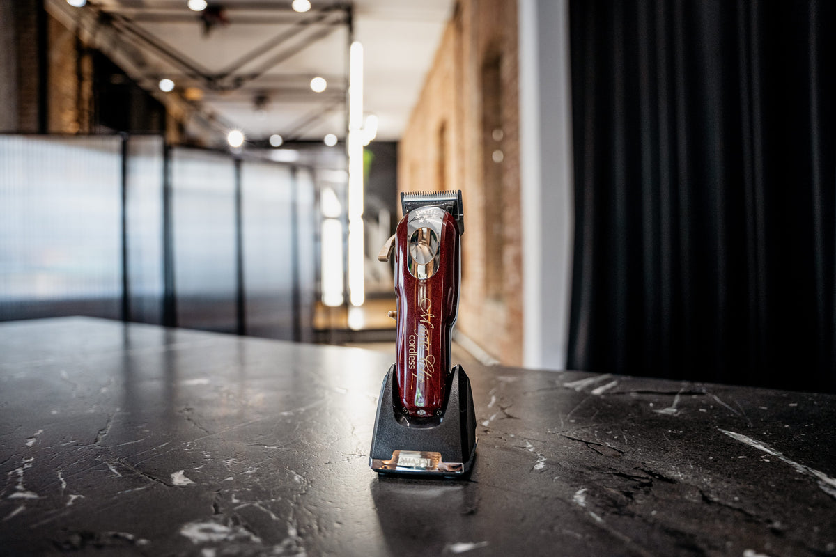Wahl Cordless Magic Clip 5-Star in rood - productfoto 4.