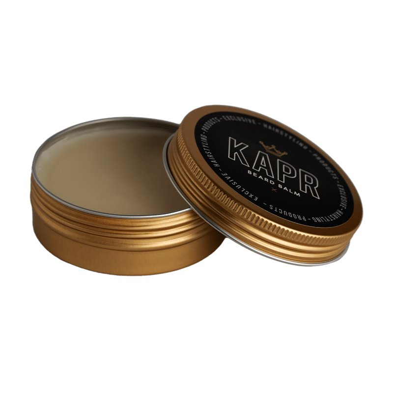 KAPR Beard Balm – open gouden pot toont romige baardbalsem.