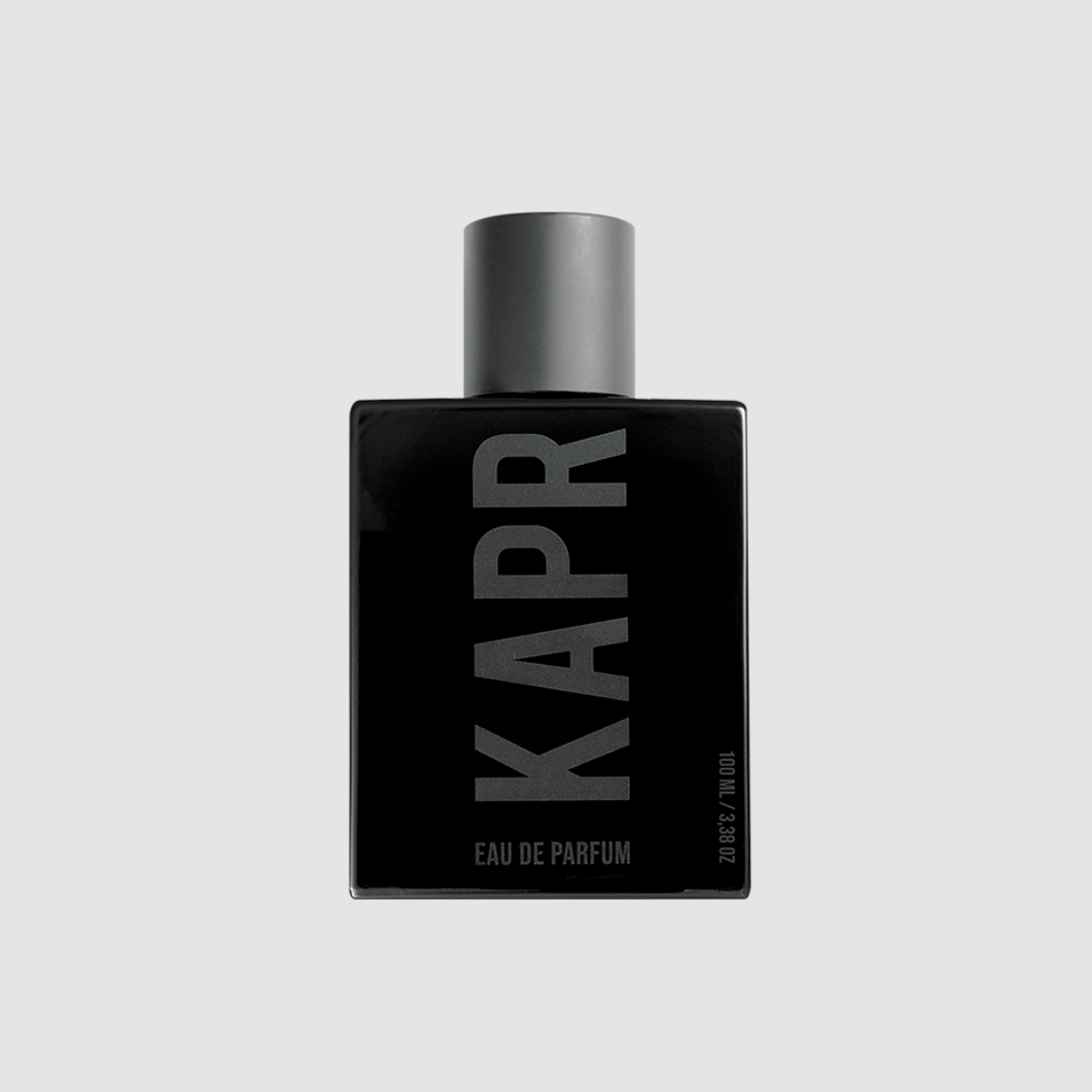 KAPR Parfum – stijlvolle herengeur die kracht en elegantie combineert.