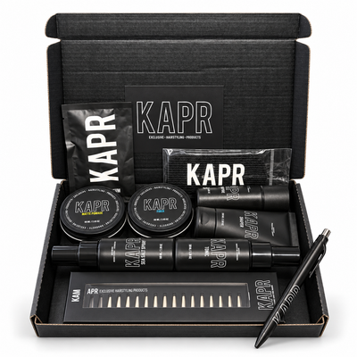 KAPR Experience Kit: zwarte presentatiedoos met Matte Pomade, Fiber Wax, Sea Salt Spray, Hair Tonic, Shaper, styling kam en pen
