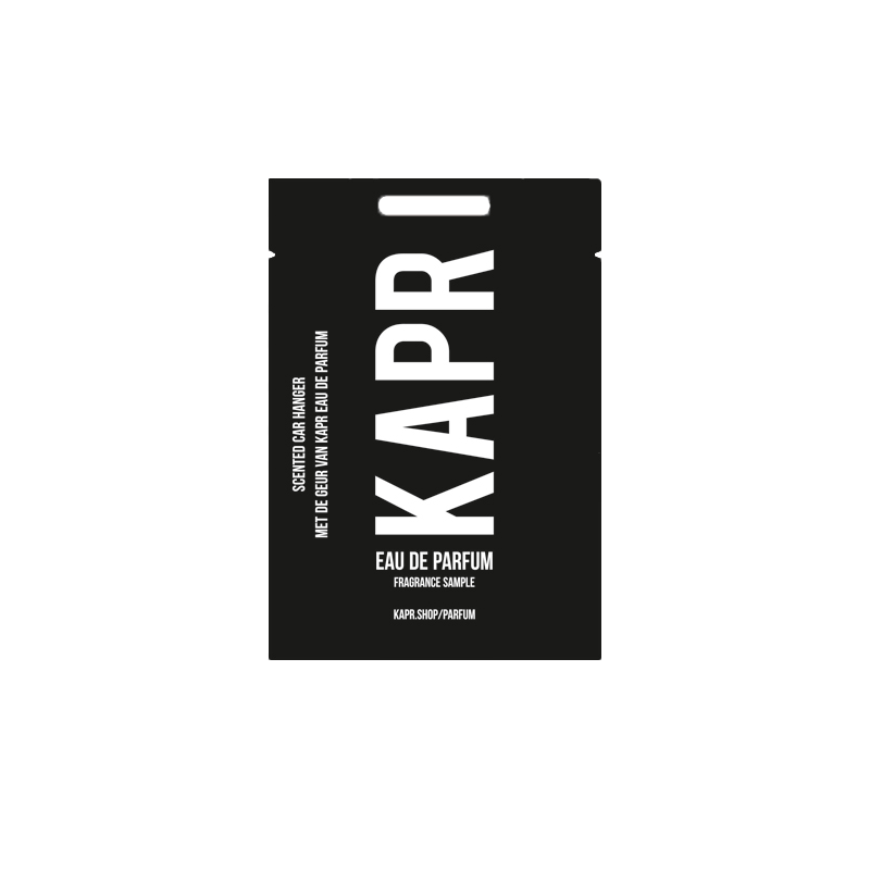 KAPR luchtverfrisser – zwarte verpakking met wit logo op witte achtergrond.
