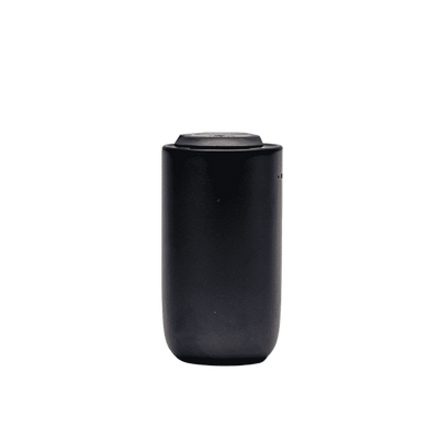 KAPR Scent Mate – luxe geurdispenser voor barbershops en salons.